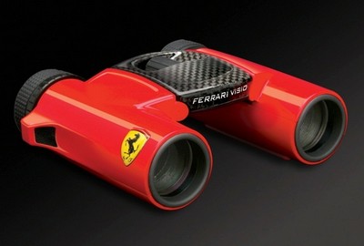 Gadget: esclusivo paio di binocoli Ferrari