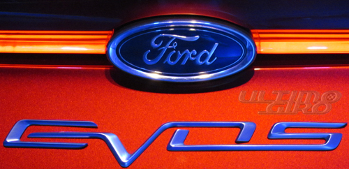 Ford EVOS Concept, l'auto per la cloud - UltimoGiro.com
