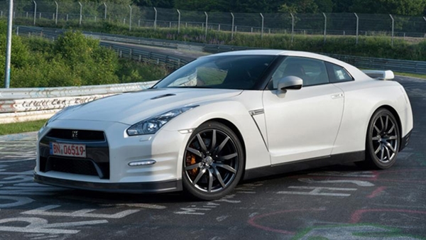 Nissan GT-R Track Edition al Nurburgring - UltimoGiro.com