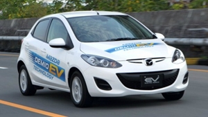 mazda 2 elettrica