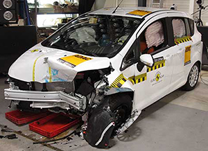 Nuova Ford B-MAX, 5 stelle Euro NCAP dopo i crash test