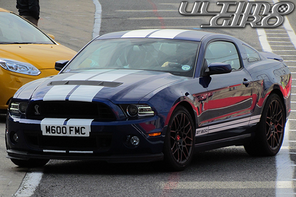 Ford, Mustang Shelby GT 500 nella Pit Lane del circuito Indy inglese di Brands Hatch (UK- Kent) - UltimoGiro