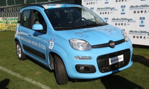 fiat panda azzurra asta benefica