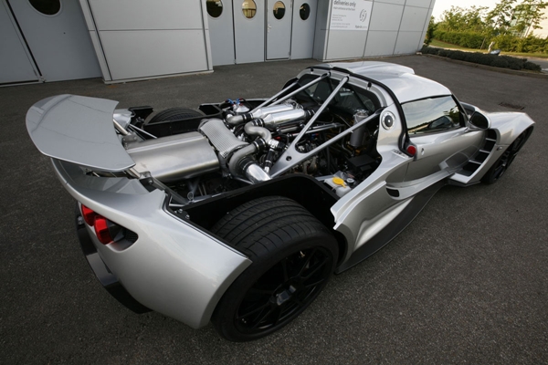 hennessey venom gt record velocità