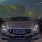 Maserati Quattroporte, presentazione a Milano il 7 febbraio 2013 (immagine del muso vettura 01) - UltimoGiro.com