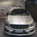 Mercedes CLA, stella ribelle in passerella a Milano Moda Donna 2013 (immagine frontale) - UltimoGiro.com