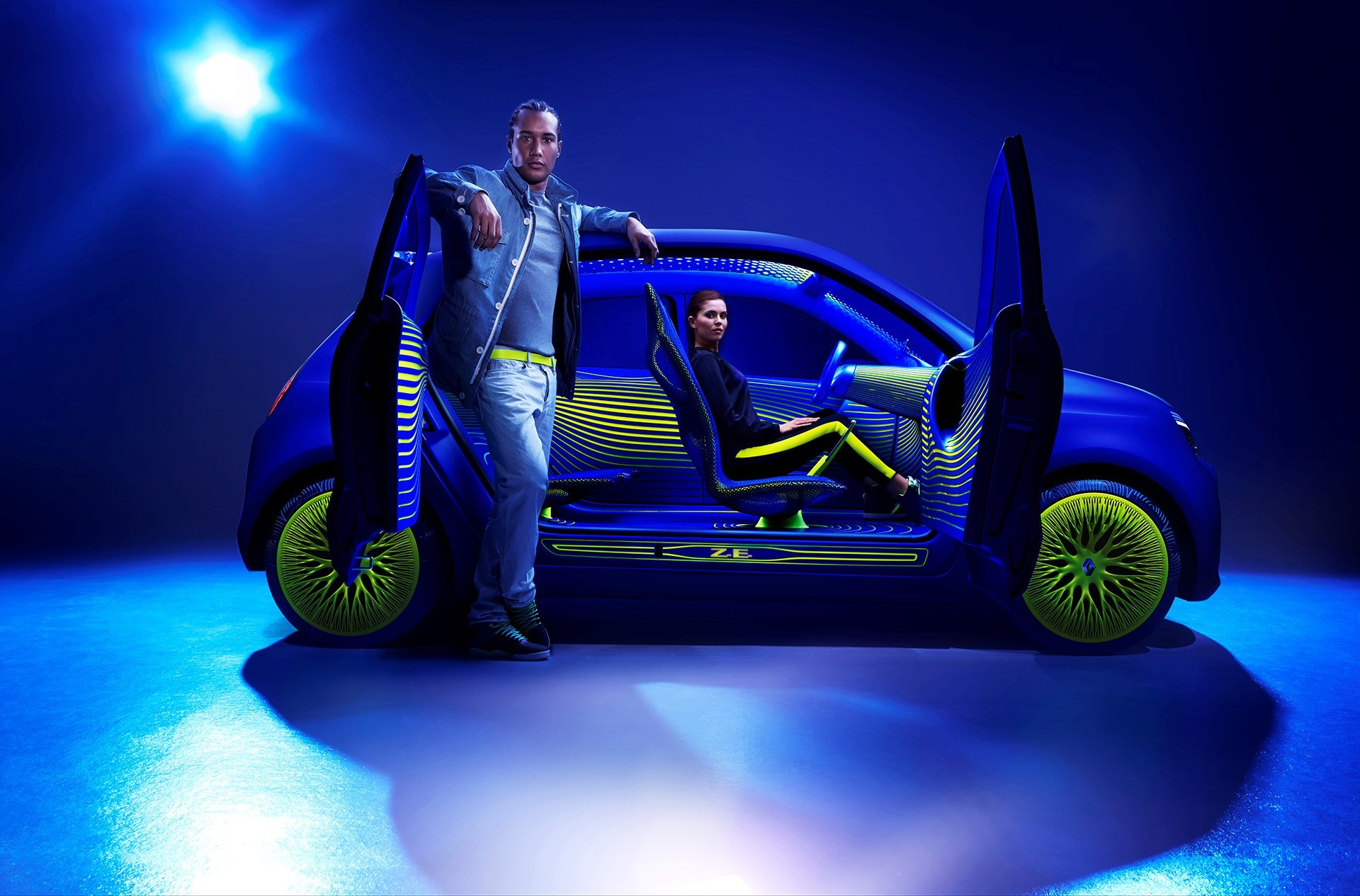 renault twinz prototipo elettrico foto