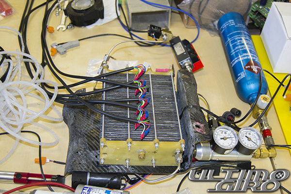 Shell Eco-marathon 2013, laboratorio del team del Politecnico di Milano (Dipartimento di Meccanica) 04 - UltimoGiro.com