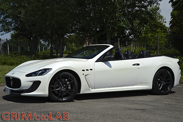 Maserati GranCabrio MC (lato guida) - UltimoGiro.com
