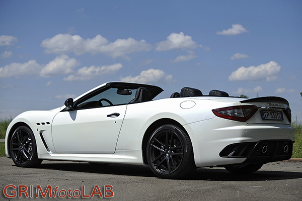 Maserati GranCabrio MC (posteriore sinistra) - UltimoGiro.com