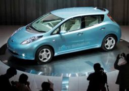 Nissan Leaf elettrica