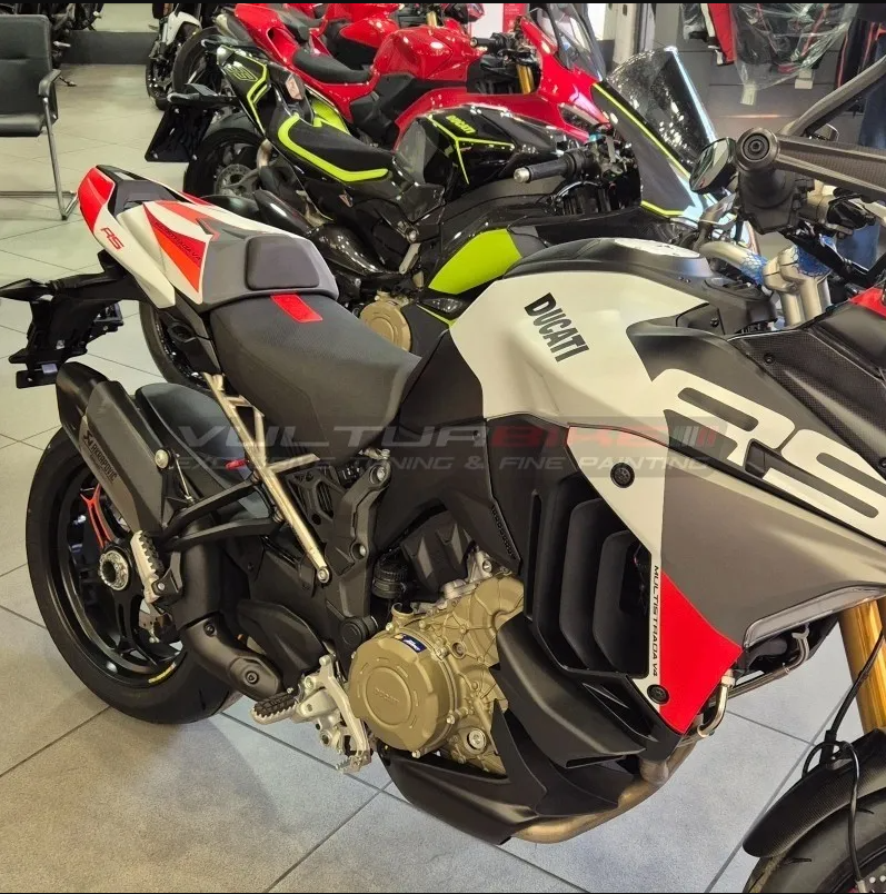 carene in carbonio personalizzate